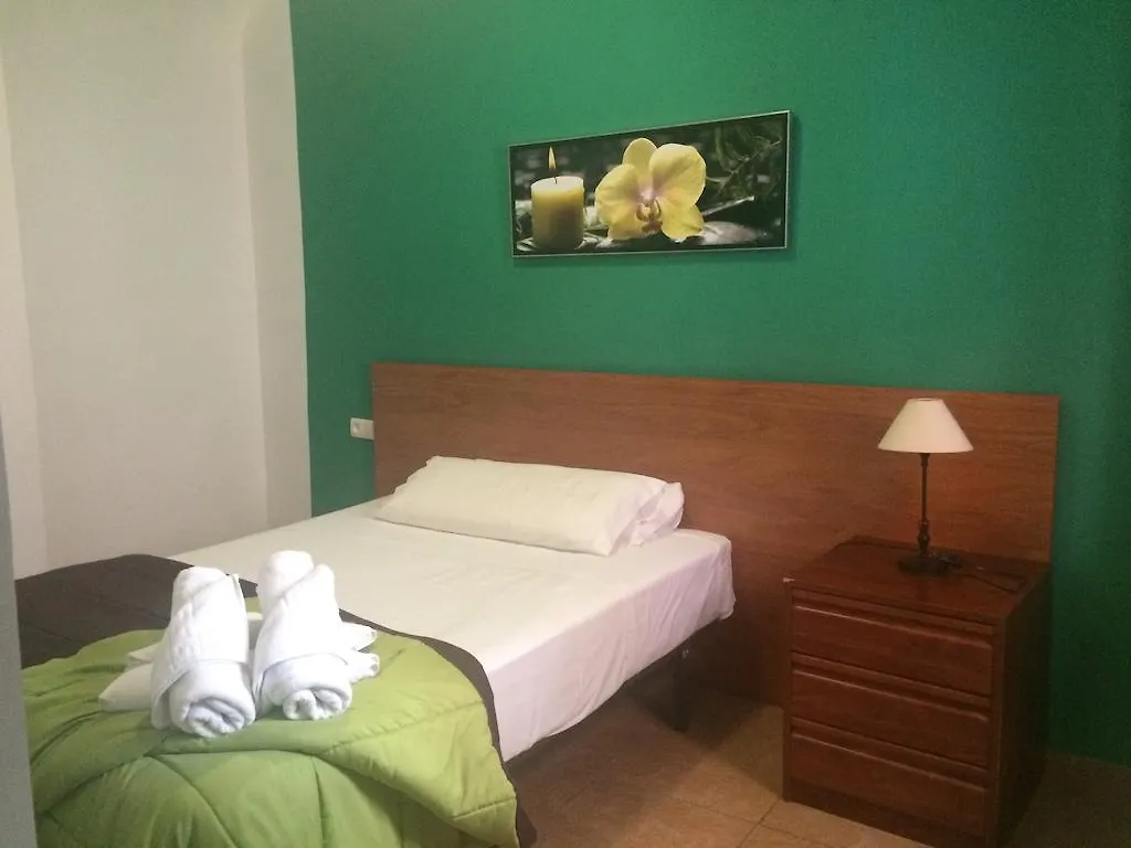 Apartamentos Puerta Real Granada 0*,  Spain